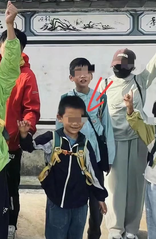 愿者发声：有逃跑记录求寻找建议！j9国际7岁自闭症男童苍山失联志(图6)